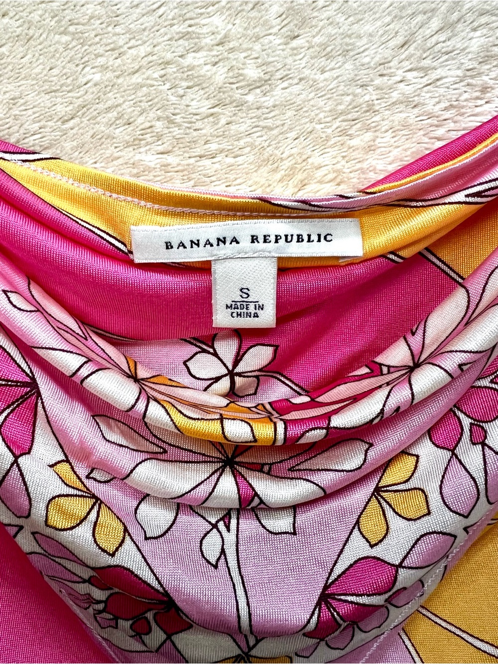 Banana Republic 100% Silk Halter Top Pink Floral Scarf Print NIP XS - Picture 4 of 8
